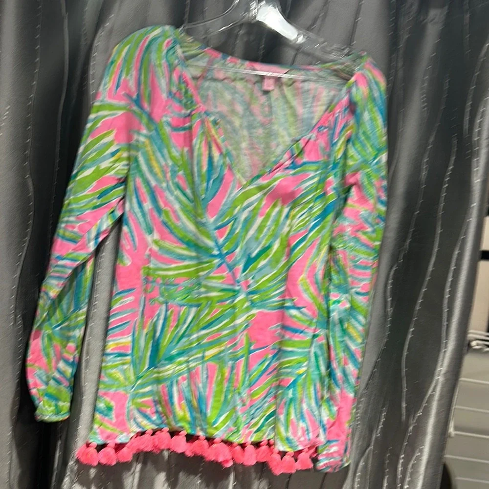 Colorful Leaf Print V-Neck Top - Picture 1 of 1